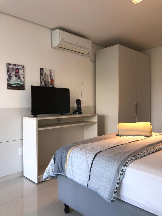 Apartamento Perfeito Casemiro, 199 - Retirada Das Chaves Mediante Agendamento Com Uma Hora De Antecedencia Com Andreia Ou Luis 阿雷格里港 外观 照片